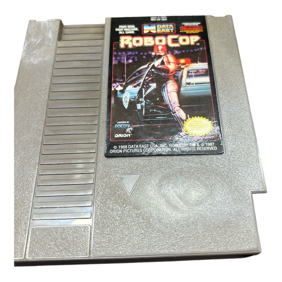 Vintage 1985 RoboCop Nintendo Game - Picture 1 of 2